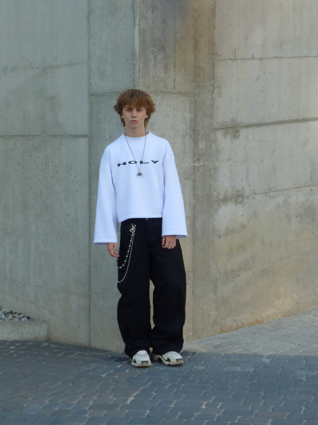 CREWNECK HOLY - WHITE